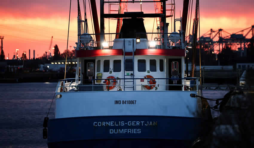 İngiltere’nin 48 saat verdiği Fransa geri adım attı