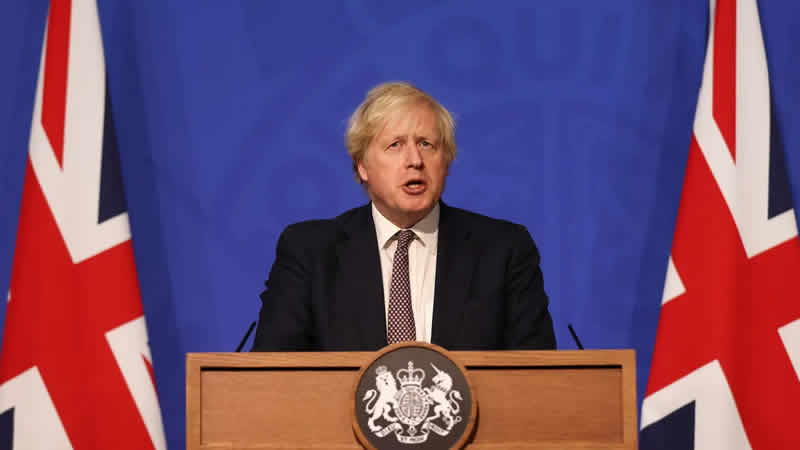 Başbakan Boris Johnson 3. doz aşı kararını açıkladı
