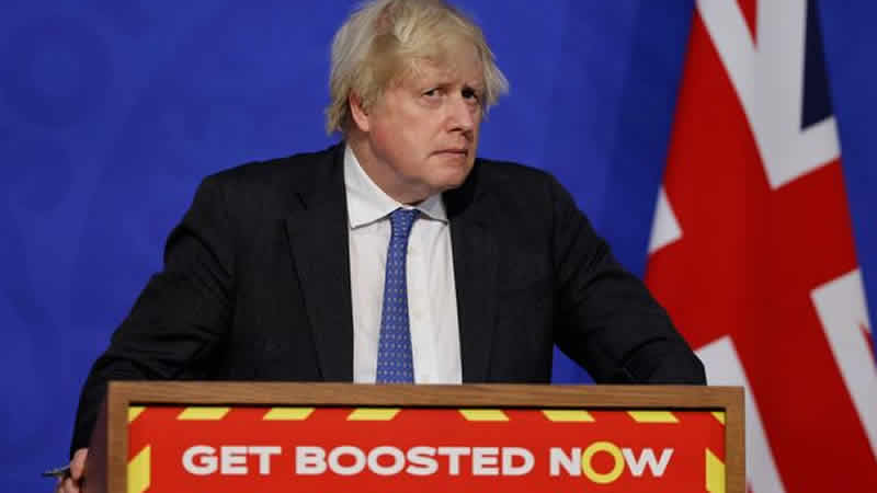 Boris Johnson’ın Muhafazakar Partisi ağır yenilgi aldı