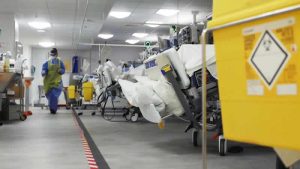 Covid-19 nedeniyle hastane kabulleri tekrar yükselişe geçti