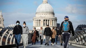Covid’in en hızlı arttığı 10 bölgeden 6’sı Londra’da…