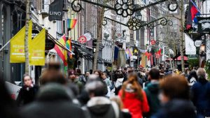 Hollanda, Omicron nedeniyle tam kapanma kararı aldı