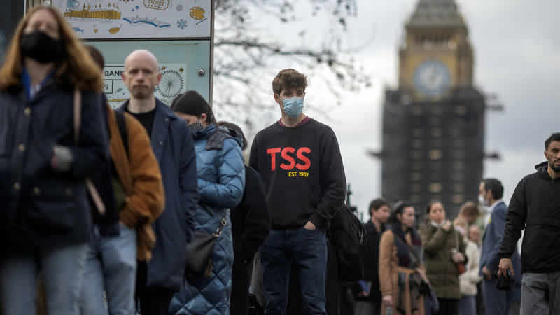 İngiltere’deki Covid vakalarının yüzde 90’ından fazlası Omicron