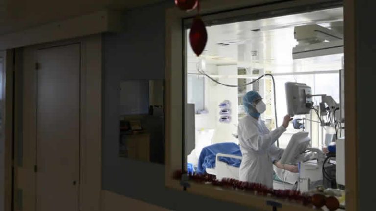 İsviçre’de Omicron nedeniyle evden çalışma zorunlu hale geldi