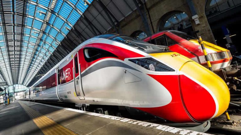 Korona virüsün etkisiyle yüzlerce tren seferi iptal edildi