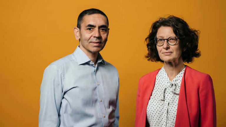 Özlem Türeci ve Uğur Şahin: “Güvendeyiz diyemem…”