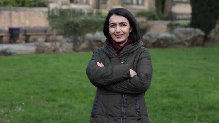 Yasal statüsü bulunmayan kişinin çalışma izni davası