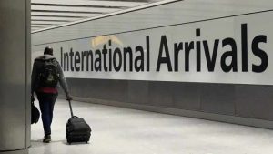 İngiltere’ye yurtdışından gelen yolcular için yeni kural açıklandı
