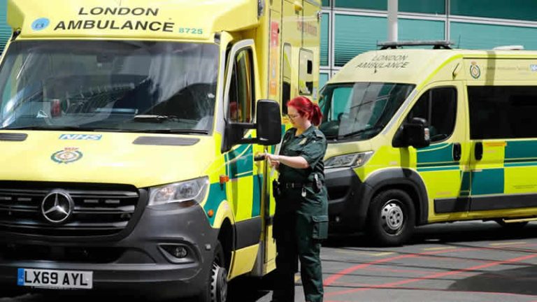 1 Ocak Cumartesi: Birleşik Krallık günlük Covid-19 raporu