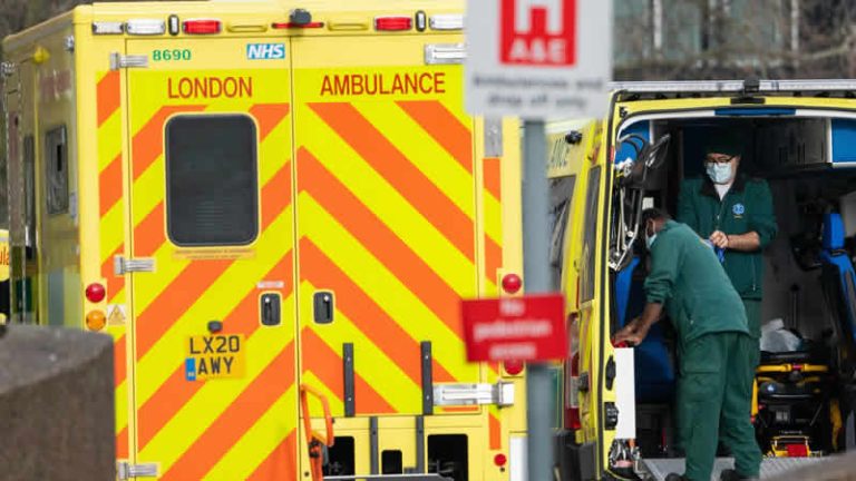 10 Ocak Pazartesi: Birleşik Krallık günlük Covid-19 raporu