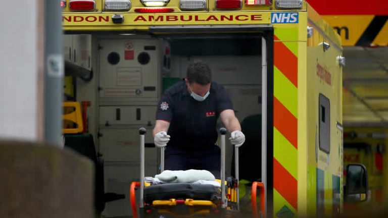 11 Ocak Salı: Birleşik Krallık günlük Covid-19 raporu