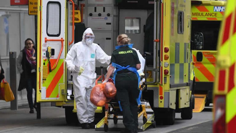 14 Ocak Cuma: Birleşik Krallık günlük Covid-19 raporu