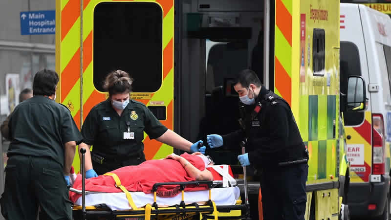 2 Ocak Pazar: Birleşik Krallık günlük Covid-19 raporu