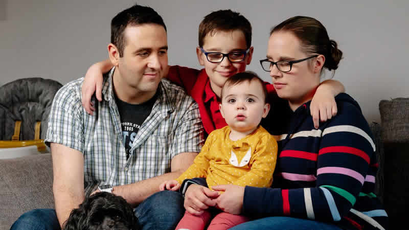  36 dakika boyunca ambulans bekleyen İngiliz aile kabusu yaşadı