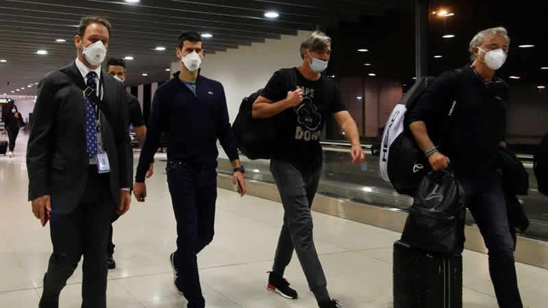 Covid-19 aşısı olmayan Novak Djokovic, Avustralya’dan sınırdışı edildi