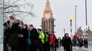 İngiltere ekonomisi pandemiden önceki büyüme seviyesine ulaştı