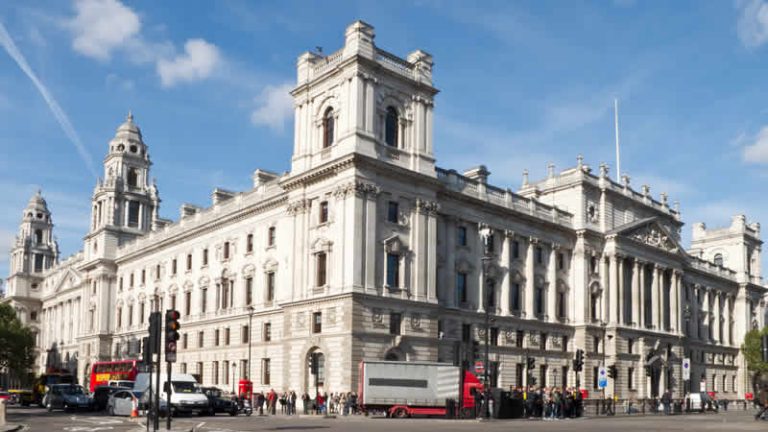 Birleşik Krallık hükümeti 108 şirketten hisse alımı yaptı