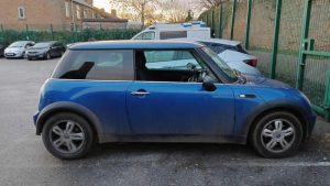 İngiltere’de bir sürücünün 70 yıldır ehliyetsiz araba kullandığı ortaya çıktı