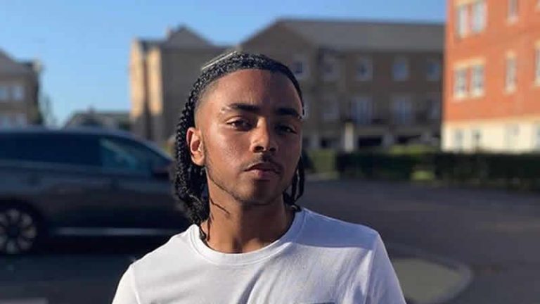 Londra’da ortaokul öğrencilerinin en büyük korkusu “bıçaklanmak”