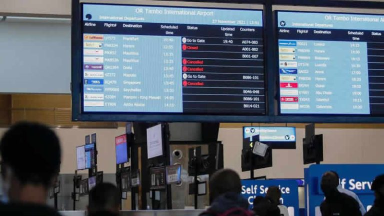 Omicron havayollarını da vurdu: 3 bin 600 uçuş iptal edildi