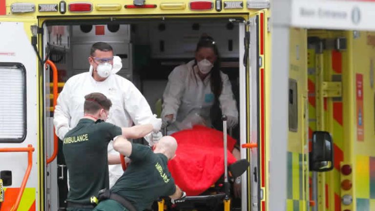 14 Şubat Pazartesi: Birleşik Krallık günlük Covid-19 raporu