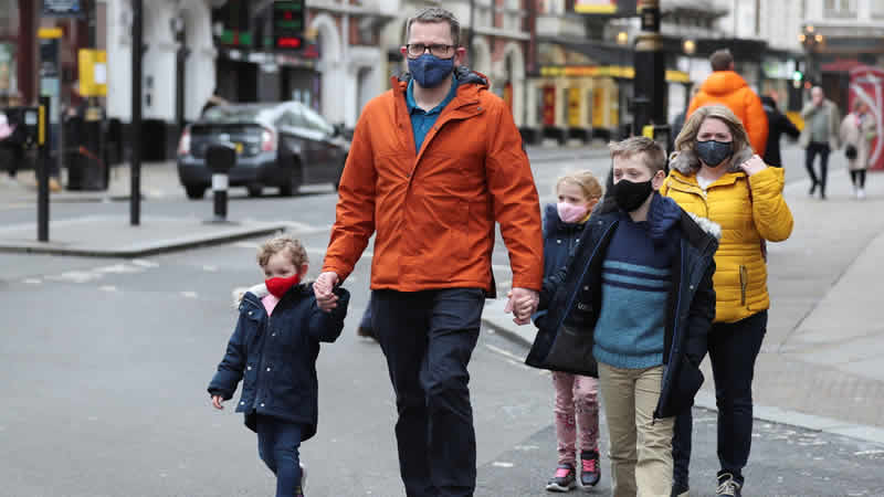 Başbakan Boris Johnson’ın açıklamalarıyla birlikte İngiltere’de neler değişiyor?