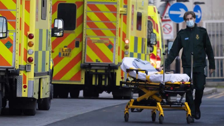 17 Şubat Perşembe: Birleşik Krallık günlük Covid-19 raporu