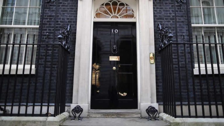 Boris Johnson istifalar sonrası Başbakanlık’taki yeni atamaları duyurdu