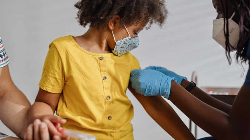 İngiltere’de, 5 – 11 yaşındaki çocuklara Covid aşısı önerilecek