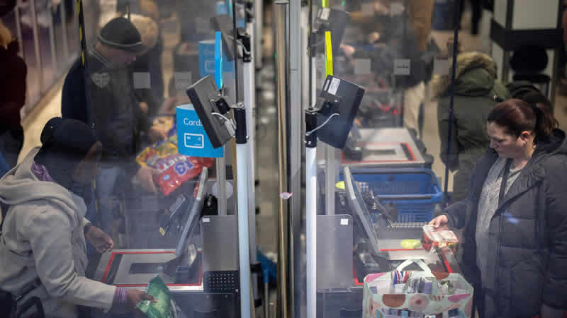  İngiltere’de yıllık enflasyon %5,5’le son 30 yılın zirvesinde