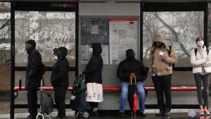Londra’da toplu taşımada maske zorunluluğu sona erdi