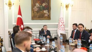 Maliye Bakanı Nebati, Londra’da bankacı ve yatırımcılarla bir araya geldi