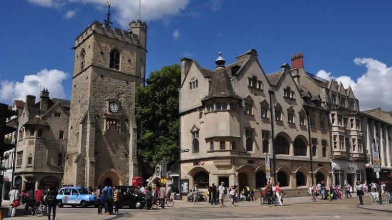 Oxford şehir merkezinde “Sıfır Emisyon Bölgesi” (ZEZ) uygulaması başlatıldı