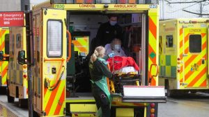 Birleşik Krallık’ta bir hafta içinde 234 bin Covid vakası kayıtlara geçti