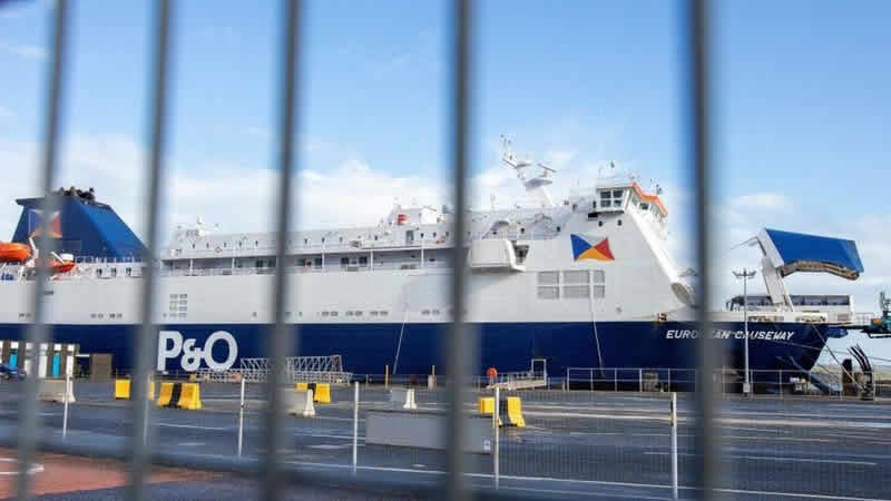  800 kişiyi işten çıkaran gemicilik şirketinin genel müdürüne hükümetten istifa çağrısı