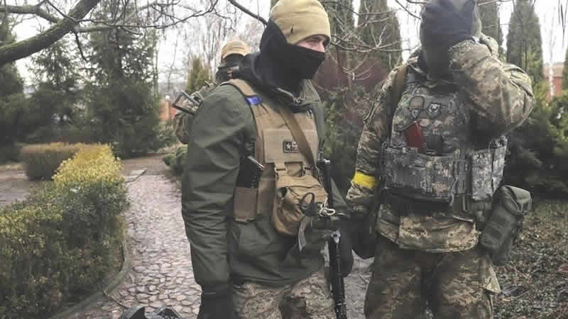 Birleşik Krallık Genelkurmay Başkanı’ndan Britanyalılara “Ukrayna’da savaşmayın” çağrısı