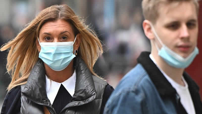 Birleşik Krallık’ta Covid enfeksiyonları bir haftada bir milyon arttı