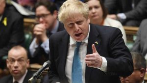 İngiltere, Ukrayna hükümetine 100 milyon dolar hibe edecek