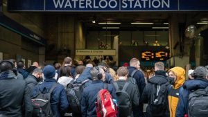 Londra metrosunda ikinci 24 saatlik grev başladı