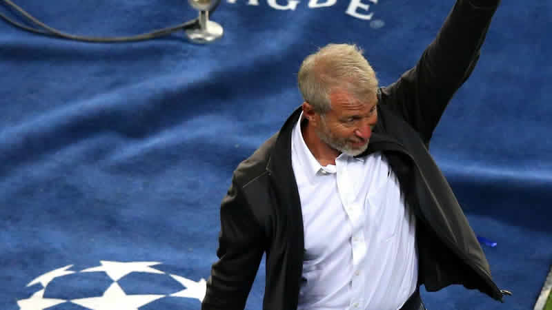 Roman Abramoviç’e uygulanan yaptırımlar Chelsea kulübünü de etkileyecek