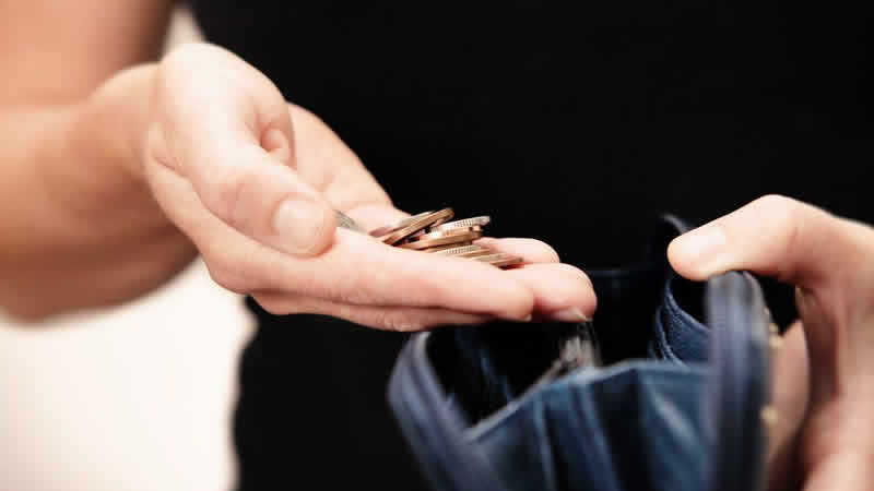 Rus petrolünün yasaklanması İngiltere’nin yaşam maliyetlerini vurabilir