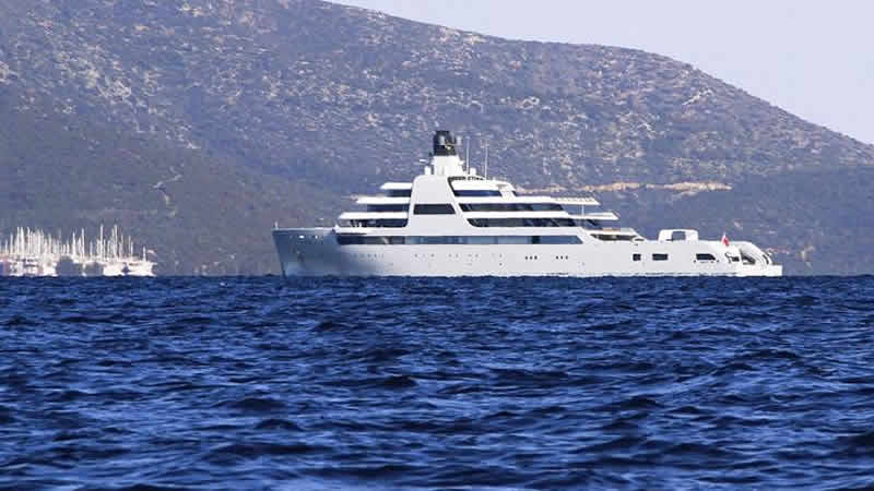Abramovich’in yatlarının Türkiye limanlarına yanaşması yaptırımları delebilir