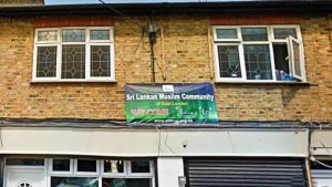 Doğu Londra’daki Müslüman toplum merkezine saldırı