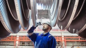 İngiltere enerji üretimini artırmak için sekiz yeni nükleer reaktör planlıyor