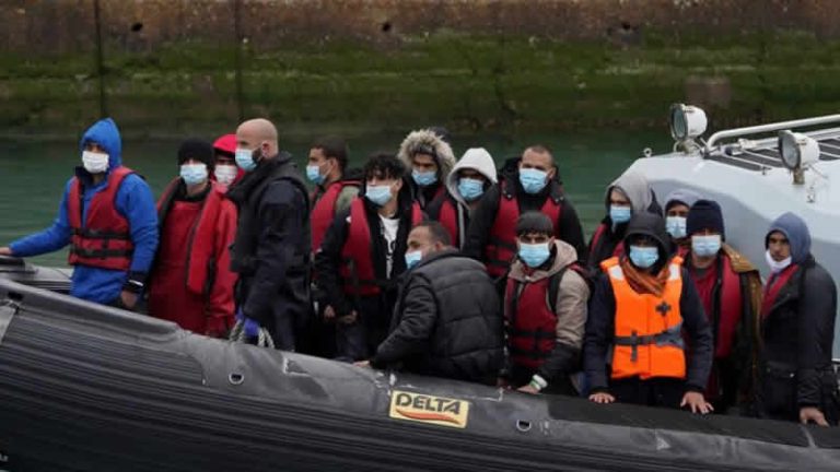 İngiltere düzensiz göçmenleri Ruanda’ya göndermeyi planlıyor