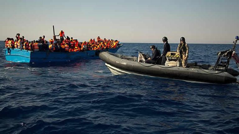 İngiltere, göçmenleri işlemleri tamamlanıncaya kadar Ruanda’ya göndermeyi planlıyor