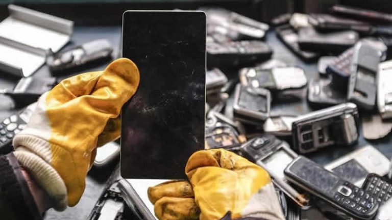 İngiltere, kullanılmayan elektronik cihazlardan altın elde edecek