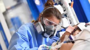 İngiltere’de bir Covid-19 hastası 16 aydan uzun süre enfekte kaldı