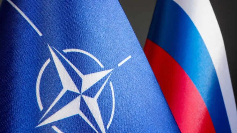 İngiltere’den Rusya’ya: “NATO askeri güç olarak Rusya’dan daha üstün”