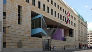 İngiltere’nin Berlin Büyükelçiliği’nde Rusya adına casusluk yapıldığı ortaya çıktı